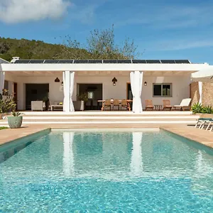 New! Vinyes Villa
